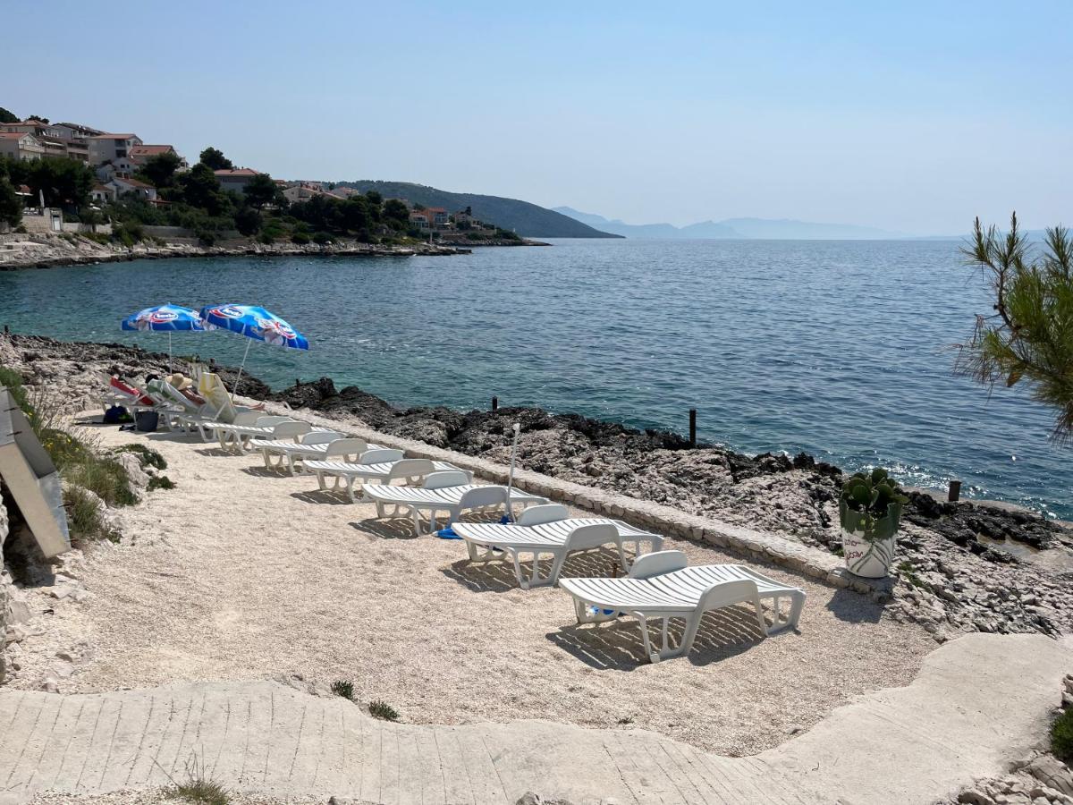 Apartmani Emil Traù Esterno foto